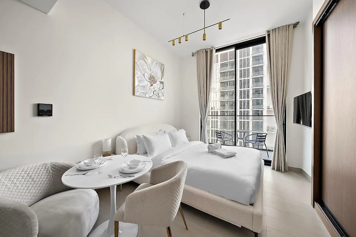 First Class Studio Touch Of Luxury & Comfort Dubai 0*,  United Arab Emirates